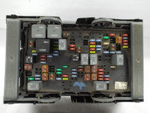 Load image into Gallery viewer, Fuse Box  SIERRA 1500 PICKUP 2009 - MRK455415

