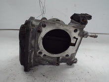 Load image into Gallery viewer, THROTTLE BODY Impreza Legacy 06 - 08 w/o turbo - MRK455670
