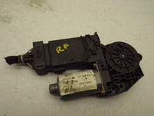 Load image into Gallery viewer, Power Window Motor Volkswagen Golf 2002 - MRK456196

