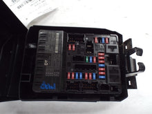 Load image into Gallery viewer, FUSE BOX Q50 Q60 2014 14 2015 15 2016 16 2017 17 2018 18 - MRK456373
