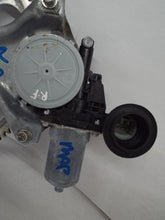 Load image into Gallery viewer, Front Window Regulator Pontiac Vibe 2010 - MRK456385
