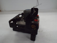 Load image into Gallery viewer, ABS Pump  SIERRA 1500 PICKUP 2016 - MRK456654
