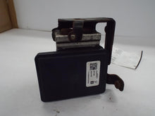 Load image into Gallery viewer, ABS Pump  SIERRA 1500 PICKUP 2016 - MRK456654
