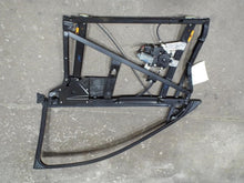 Load image into Gallery viewer, FRONT WINDOW REGULATOR A6 Allroad 98 99 00 01 Right - MRK456730
