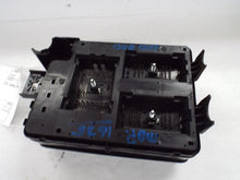 Load image into Gallery viewer, Fuse Box Chevrolet Sonic 2012 - MRK456852
