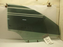 Load image into Gallery viewer, Front Door Glass Saturn Vue 2008 - MRK457008
