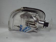 Load image into Gallery viewer, SIDE MARKER LAMP LIGHT C70 S60 S70 S80 XC70 99-06 Fender Mounted Right - MRK457026
