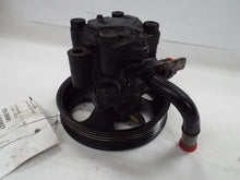 Load image into Gallery viewer, POWER STEERING PUMP MAGENTIS OPTIMA SONATA 01 - 06 - MRK457279
