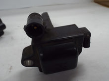 Load image into Gallery viewer, IGNITION COIL Avalon Camry Sienna 96 97 98 99 00 - 03 - MRK457374
