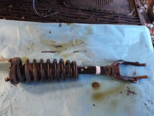 Load image into Gallery viewer, STRUT HONDA ACCORD 2003 04 05 06 07 2.4 RIGHT - MRK457910
