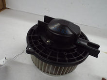Load image into Gallery viewer, HEATER BLOWER MOTOR HONDA ACCORD 2003 04 05 06 - MRK457930
