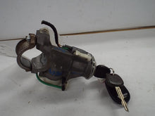 Load image into Gallery viewer, IGNITION SWITCH Celica Corolla Sienna 00 01 02 03 - 08 - MRK458098
