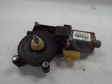 Load image into Gallery viewer, Power Window Motor  SILVERADO 1500 PICKUP 2014 - MRK458292
