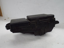 Load image into Gallery viewer, FUSE BOX Acura RL 05 06 07 08 09 10 11 12 - MRK458318
