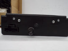 Load image into Gallery viewer, RADIO DISC PLAYER Escalade Escalade ESV SRX Silverado 1500 Pickup 14-15 - MRK458342
