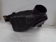Load image into Gallery viewer, AIR CLEANER BOX Honda Accord 2003 03 2004 04 2005 05 - MRK458445
