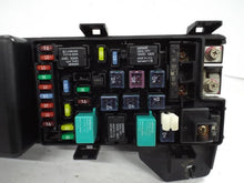 Load image into Gallery viewer, FUSE BOX Honda Accord 2003 03 2004 04 2005 05 2006 06 2007 07 - MRK458446
