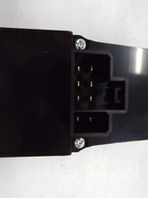 Load image into Gallery viewer, DRIVERS MASTER WINDOW SWITCH Dodge 1500 2500 3500 05 06 07 08 09 10 - MRK458602
