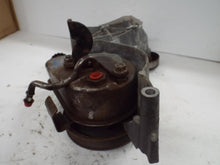 Load image into Gallery viewer, Power Steering Pump  SILVERADO 1500 PICKUP 2005 - MRK458628

