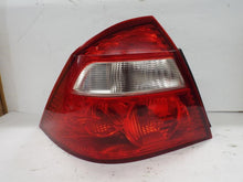 Load image into Gallery viewer, TAIL LIGHT LAMP ASSEMBLY Ford Five Hundred 05 06 07 Left - MRK458695
