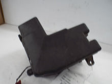 Load image into Gallery viewer, Fuse Box Mitsubishi Eclipse 2001 - MRK459088
