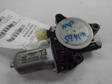 Load image into Gallery viewer, Power Window Motor Kia Soul 2015 - MRK459250
