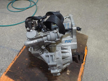 Load image into Gallery viewer, Transmission Hyundai Veloster 2012 - MRK459544
