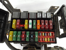Load image into Gallery viewer, Fuse Box  FORD F250SD PICKUP 2001 - MRK459716
