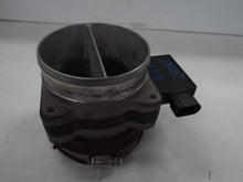 Load image into Gallery viewer, Mass Air Flow Sensor Meter MAF Escalade 1500 Pickup 2500 Pickup 94-04 - MRK459724
