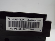 Load image into Gallery viewer, Radio  EXPEDITION 2014 - MRK460330
