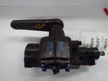 Load image into Gallery viewer, Steering Gear Rack  FORD F350SD PICKUP 2001 - MRK460585
