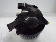 Load image into Gallery viewer, FRONT A/C HEATER BLOWER MOTOR MDX Pilot Ridgeline 2014-2019 - MRK460726
