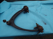 Load image into Gallery viewer, FRONT UPPER CONTROL ARM Escalade Yukon Tahoe 2007 07 08 09 10 11 12 13 Left - MRK460777
