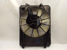 Load image into Gallery viewer, RADIATOR FAN ASSEMBLY MDX Pilot Ridgeline 14 15 16 17 18 19 - MRK460838

