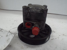 Load image into Gallery viewer, POWER STEERING PUMP Volvo S60 V70 S80 99 00 01 - 04 05 - MRK461149
