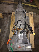Load image into Gallery viewer, TRANSMISSION Subaru Legacy 2005 05 - MM481867
