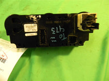 Load image into Gallery viewer, FRONT TEMPERATURE CONTROLS Escape Mariner 10 11 12 - MM534979
