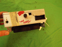 Load image into Gallery viewer, RADIO Kia Sorento 2003 03 2004 04 2005 05 2006 06 - MM543018
