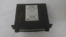 Load image into Gallery viewer, Radio Toyota 4 Runner 2003 - MM593992

