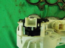Load image into Gallery viewer, Temp Climate AC Heater Control Mazda 6 2003 03 2004 04 2005 05 2006 06 07 08 - MM655805
