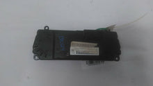 Load image into Gallery viewer, TEMPERATURE CONTROLS Toyota Rav4 2006 06 2007 07 2008 08 - MM665914
