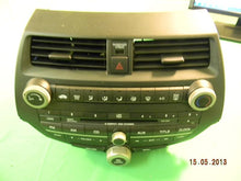 Load image into Gallery viewer, TEMPERATURE CONTROLS Honda Accord 08 09 10 11 12 - MM682627
