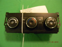 Load image into Gallery viewer, REAR TEMPERATURE CONTROLS Silverado 1500 Pickup  07-09 - MM683095
