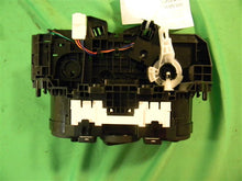 Load image into Gallery viewer, Temperature Controls Nissan Juke 2011 - MM685205

