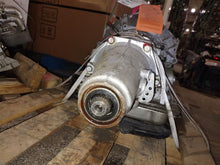 Load image into Gallery viewer, Transmission  SILVERADO 1500 PICKUP 2006 - MM685408
