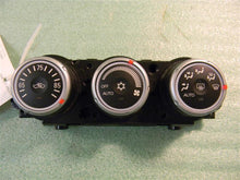 Load image into Gallery viewer, TEMPERATURE CONTROLS Lancer Outlander 2007 07 2008 08 - MM690361
