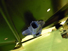 Load image into Gallery viewer, FRONT WINDOW REGULATOR Volkswagen Passat 2006 06 2007 07 2008 08 Right - MM690929
