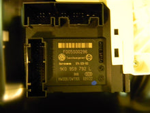 Load image into Gallery viewer, FRONT WINDOW REGULATOR Volkswagen Passat 2006 06 2007 07 2008 08 Right - MM690929
