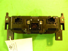 Load image into Gallery viewer, TEMPERATURE CONTROLS Chevrolet HHR 07 08 09 10 11 - MM691606
