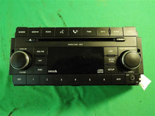 Load image into Gallery viewer, RADIO Chrysler Sebring Dodge Avenger 2007 07 2008 08 - MM701113
